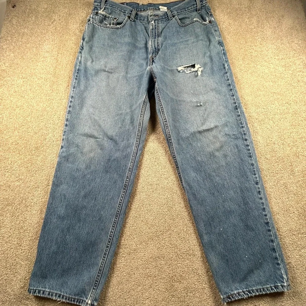 Levi's Jeans Mens 38x30‎ Blue Denim Cotton Relaxed Fit Straight Leg Distressed